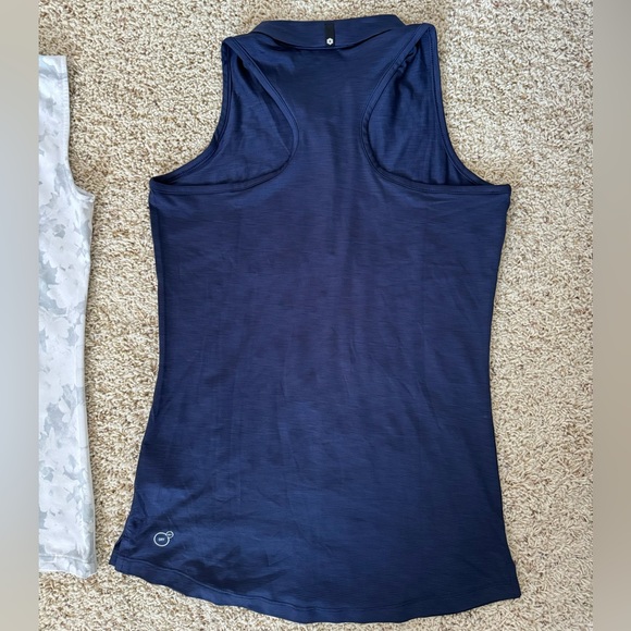2 Puma Tops - Picture 7 of 9